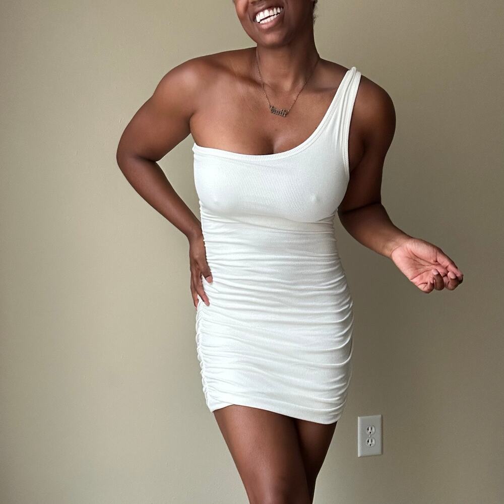 L Space Cream Aliana One Shoulder Mini Dress Size Medium